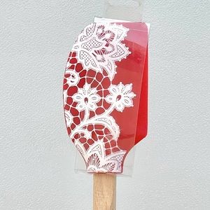 Farberware Red Lace Silicone Spatula
